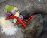 Foto langkah ke 1 dari resep Sayur Kelo Santan Labu Siam, Telor Puyuh, Kacang Panjang, Tempe, Wortel.
