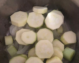 Foto del paso 3 de la receta: Crema de brócoli y calabacín