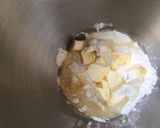 Une image de l'étape 2 de Pâte brisée à la poire (avec sirop de poires du jardin).
