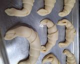 Foto del paso 5 de la receta: 🥐Medialunas veganas, aptas aplv, huevo