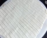 A picture of step 4 of Semolina namakpara.
