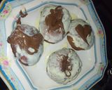 A picture of step 3 of Glaze doughnuts.