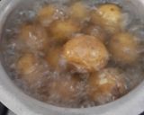 A picture of step 2 of Indian kali chana chaat.