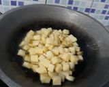 Foto langkah ke 1 dari resep Sambel goreng kentang pete.