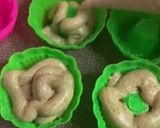 Foto langkah ke 9 dari resep Teh Bolu kukus.