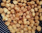 Foto langkah ke 7 dari resep Biji katapang empuk renyah (no telur).