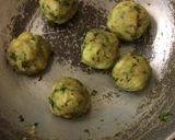 A picture of step 1 of Batata vada.