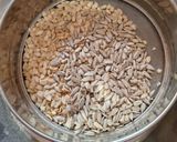 A picture of step 1 of Sunflower Seeds Mouth Freshener.