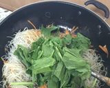 Foto langkah ke 3 dari resep Bihun goreng wortel.