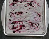 A picture of step 4 of Blueberry cheesecake icecream.