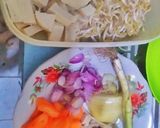 Foto langkah ke 1 dari resep Tumis tahu toge kriuk.