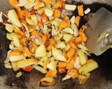 A picture of step 4 of Masala Bread Croutons Upma for Tiffin.
