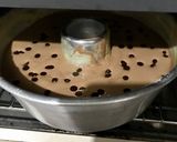 Foto langkah ke 4 dari resep Chocolate Cake.