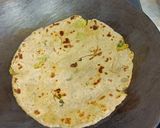 A picture of step 4 of White Butter Potato Stuffed Paratha.