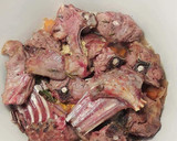 Foto del paso 20 de la receta: Cabrito en salsa de cebolla roja y ras el hanout