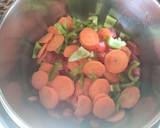 Foto del paso 2 de la receta: Alubias con salsa de tomate casera