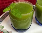 A picture of step 3 of Cucumber Ginger Lemon Mint Juice.