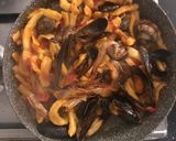 Foto del passaggio 4 della ricetta Scialatielli ai Frutti di Mare