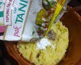 Foto langkah ke 6 dari resep Perkedel Kentang Bondon.