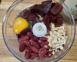 Une image de l'étape 1 de Steaks et boulettes veggie.