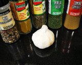 Foto del paso 1 de la receta: Cuartos traseros de pollo al horno con papas