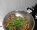 Foto langkah ke 4 dari resep Duo Kerang Bumbu Cabe Ijo.