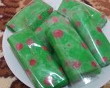 Foto langkah ke 6 dari resep Dadar Gulung Polkadot.