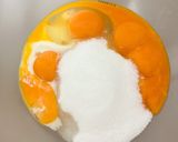 Foto langkah ke 4 dari resep Bika Ambon Bersarang Kenyal Anti Gagal.