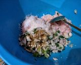 Foto langkah ke 2 dari resep Dimsum Ayam Jamur Tiram.
