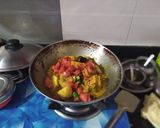 A picture of step 2 of Dal gosht.