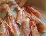 Foto del paso 2 de la receta Espaguetis finos con gambones y brócoli