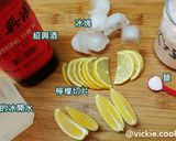 A picture of step 2 of Quick and Easy Shaoxing Drunken Shrimp.