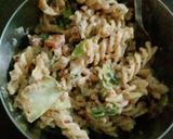 A picture of step 10 of Healthy white sauce pasta.