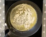 A picture of step 5 of Apple Pie.