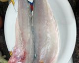 Foto del paso 1 de la receta: Filetes de lubina al horno con cebolla patata tomate natural y aderezo Vidalim