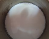 A picture of step 1 of Mango falooda.