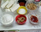 A picture of step 1 of Paneer Satay.