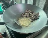 รูปขั้นตอนการทำที่ 4 ของ หมูทอดกระเทียมพริกไทย
