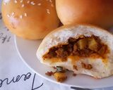 A picture of step 1 of Meat Curry Buns.