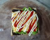 Hình bước làm 2 của món Sandwich trứng