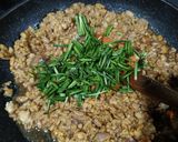 Foto langkah ke 3 dari resep Toge Goreng khas Bogor.