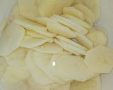 A picture of step 1 of Cumin Potatoes.