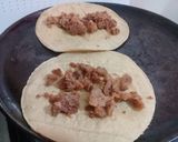 Foto del paso 1 de la receta: Quesadillas de chicharrón "3 Ingredientes"