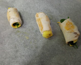 Foto del paso 5 de la receta: Rollitos de pollo rellenos de espinaca fresca y queso vegano