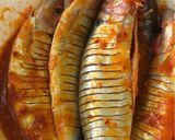 Gambar langkah 2 resipi Ikan Tamban Goreng Lada.