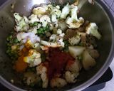 गोभी आलू मटर की सूखी सब्जी(gobhi aloo matar ki sukhi sabzi recipe in hindi) रेसिपी चरण 4 फोटो