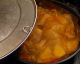 A picture of step 4 of Easy Curry Rice with a Secret Ingredient.