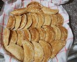 صورة لخطوة 3 من وصفة قطايف بالقشطه 😍😍😍 بيتي