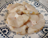 Foto del paso 1 de la receta: Cazón con tomate kumato frito casero