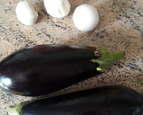 Foto del paso 1 de la receta: Berenjenas rellenas de atún en lata y champiñón